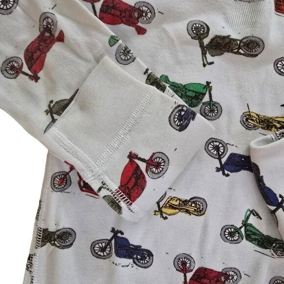 Hanna Andersson PJ Set - Picture 5 of 8